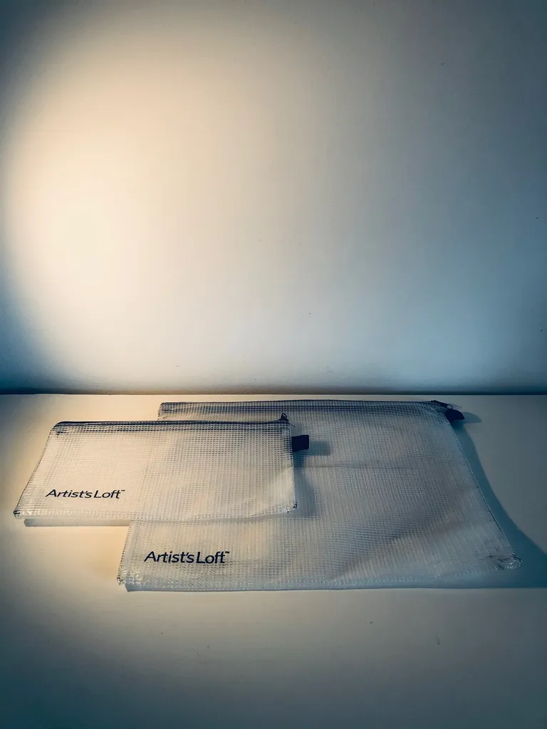 ⨺ ARTIST SUPPLIES: Set of 2 Mesh Bags photo 1