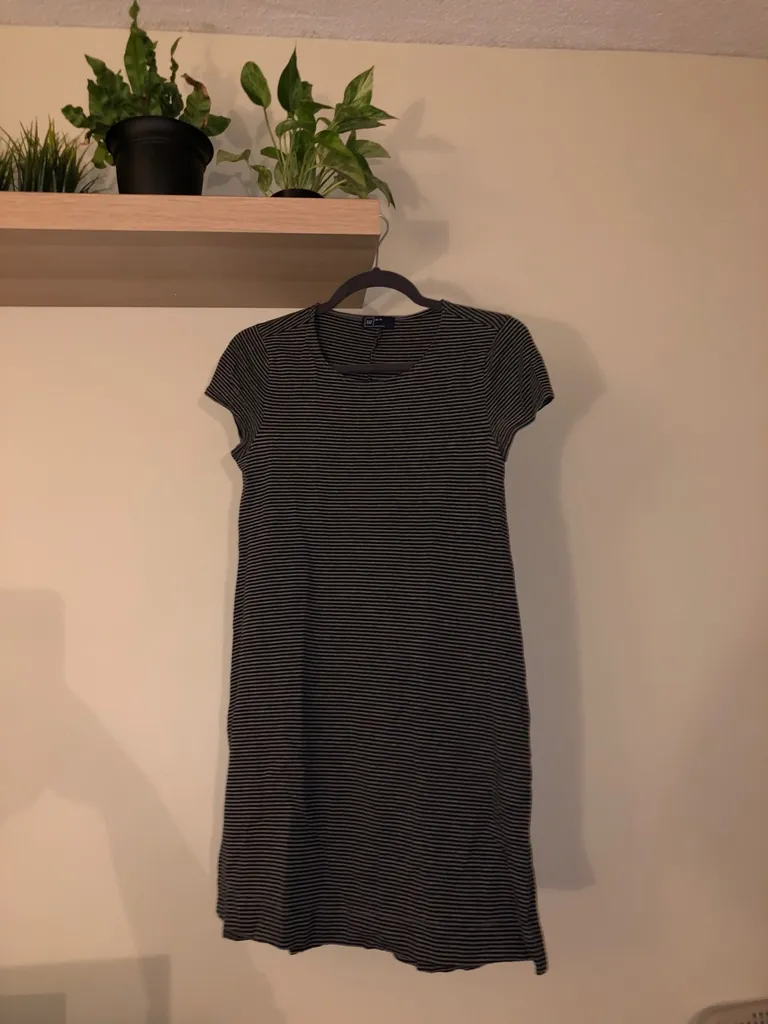Gap T-shirt Dress photo 1