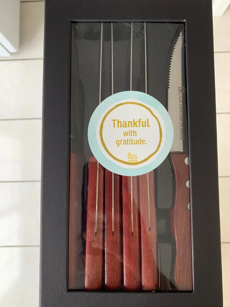 Steak Knife Set photo 1