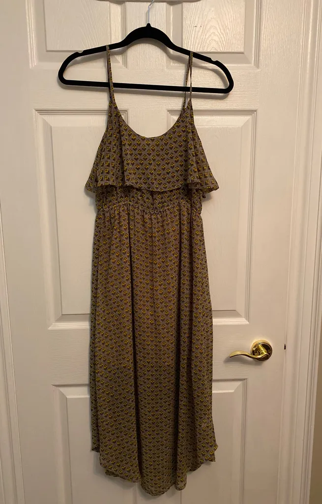 YA Los Angeles - Size Large photo 1