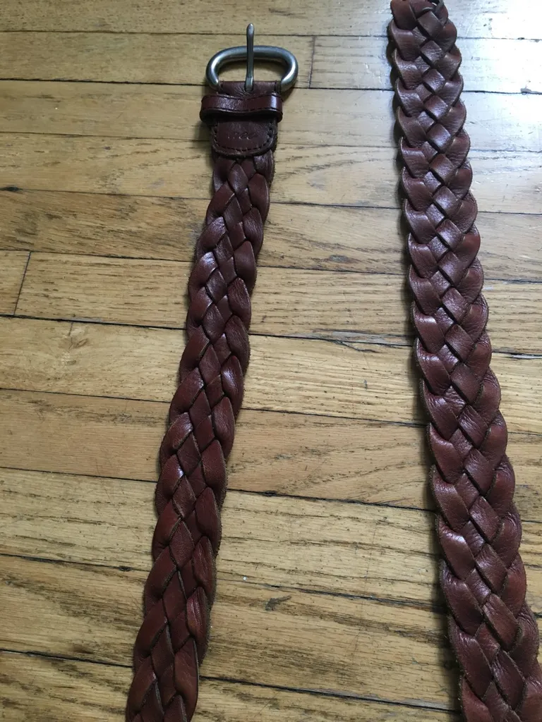 AE Leather Belt Size Large photo 1