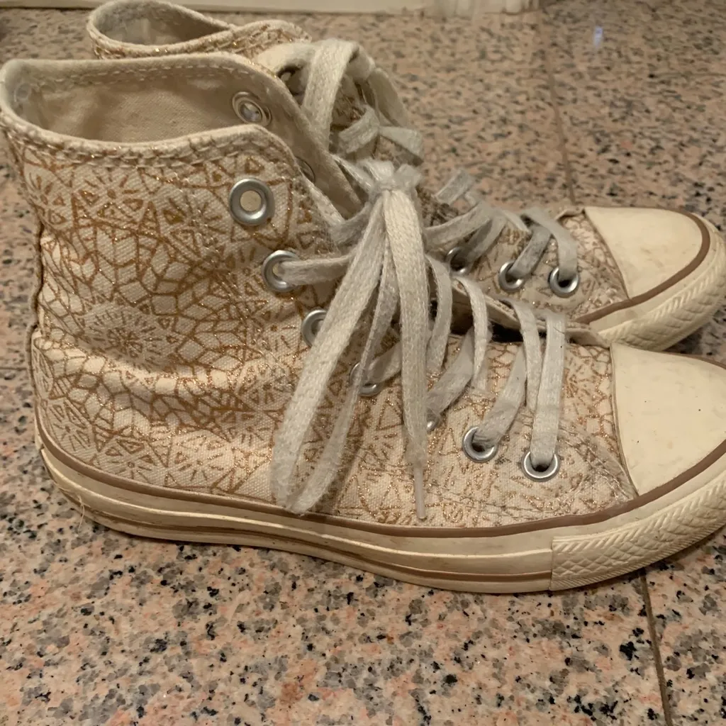 Converse High Tops photo 1