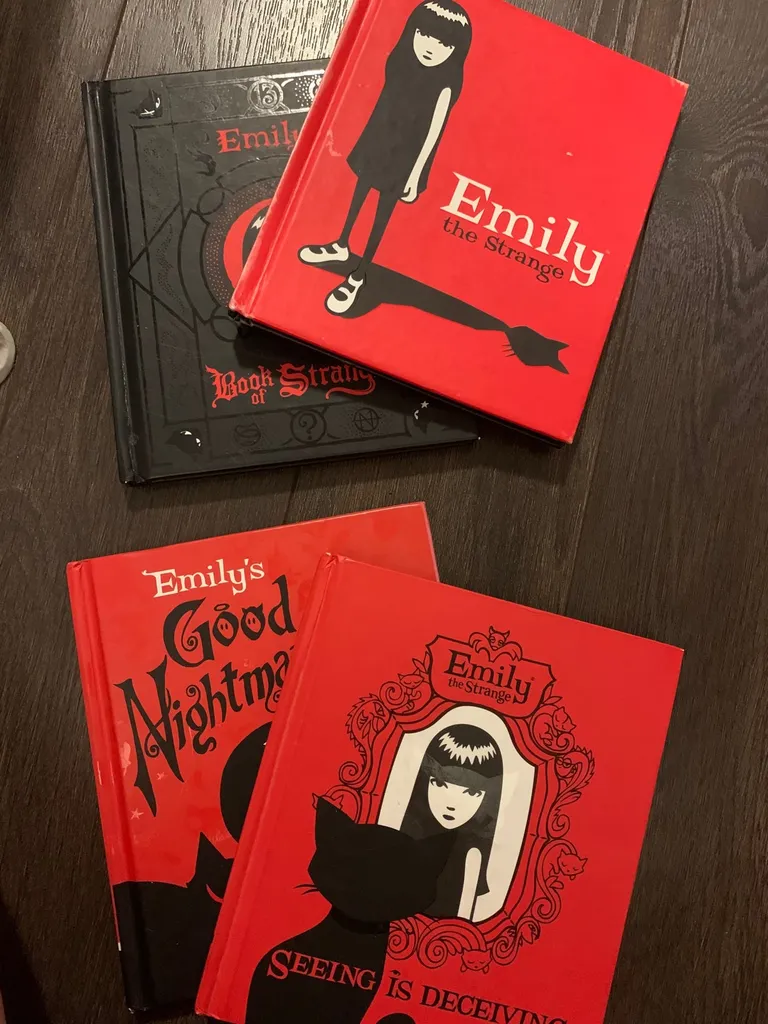 4 Emily The Strange Books photo 1