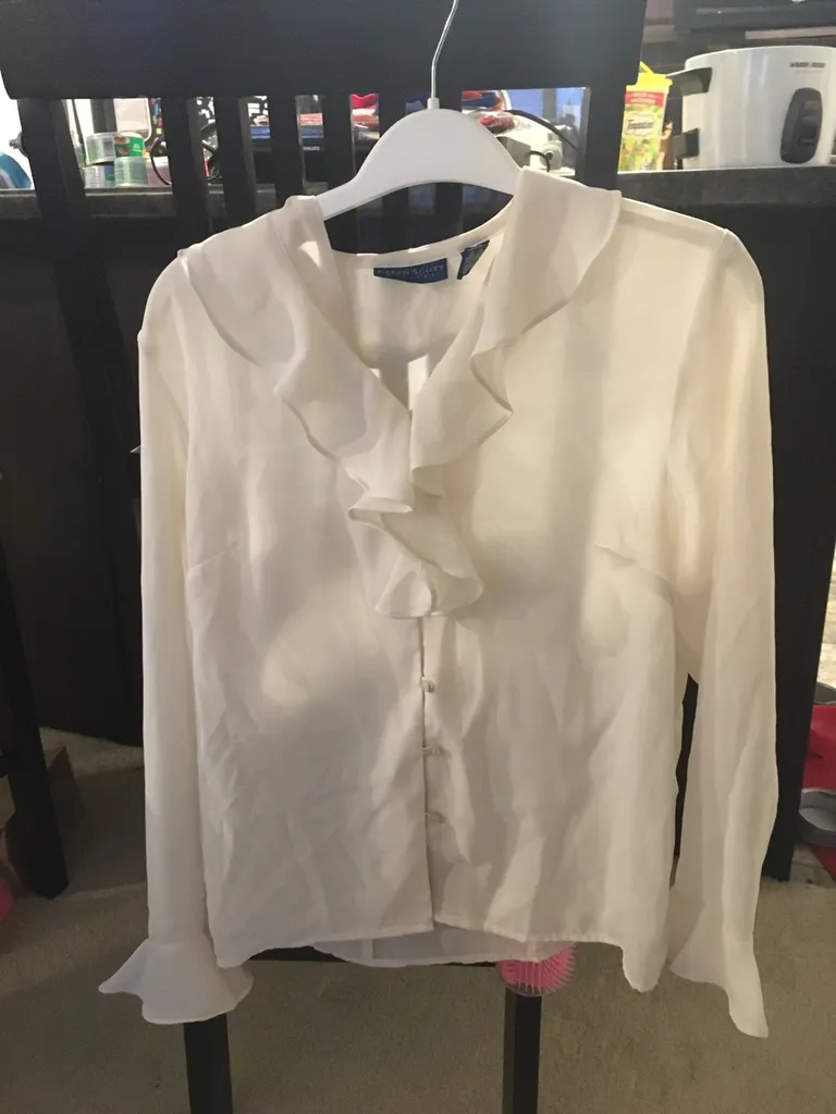 White Blouse photo 1