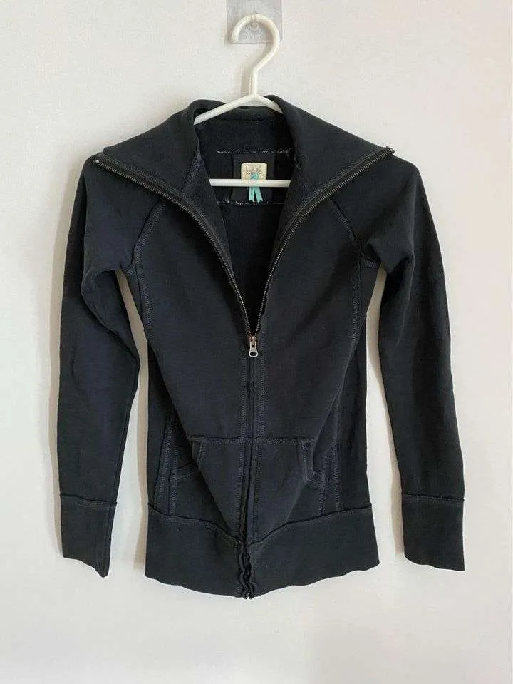 Aritzia Talula hoodie XXSmall photo 1