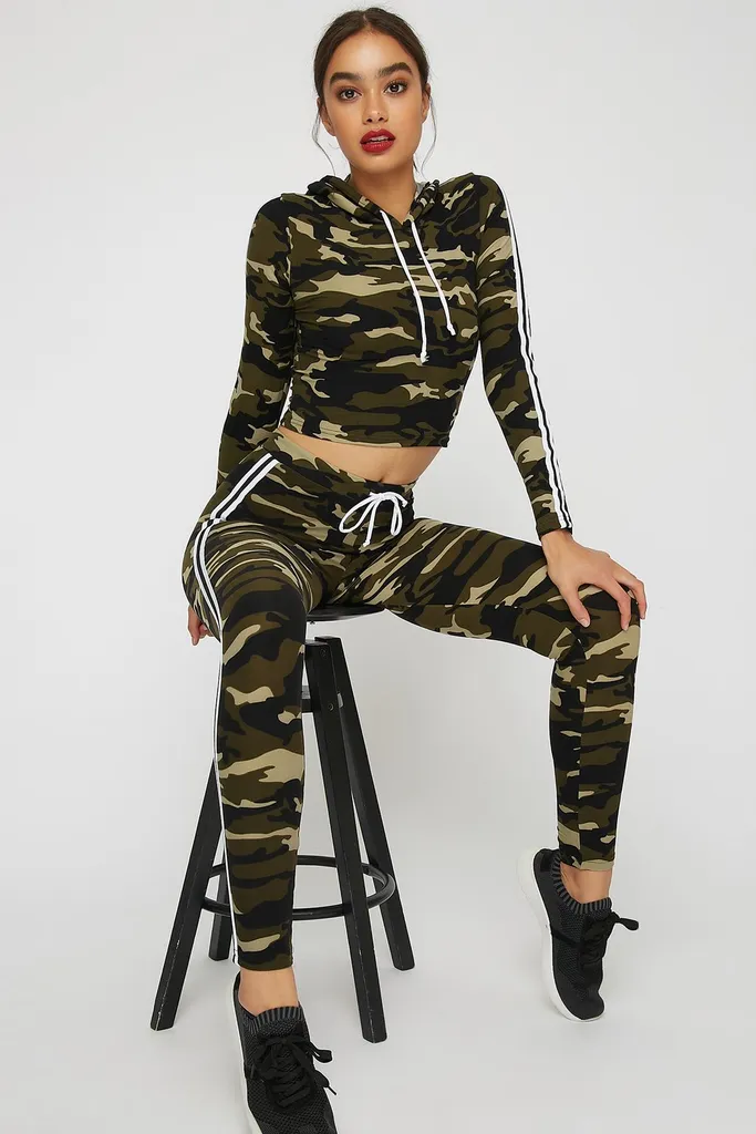 Camouflage Side Stripe Drawstring Leggings photo 1