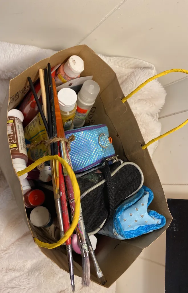 Lot Of Kids Art Supplies 🦄 photo 1