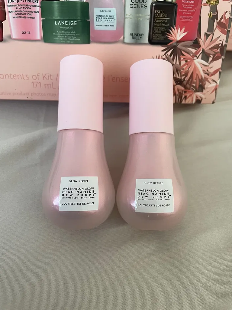 New Watermelon Glow Niacinamide Dew Drops photo 1