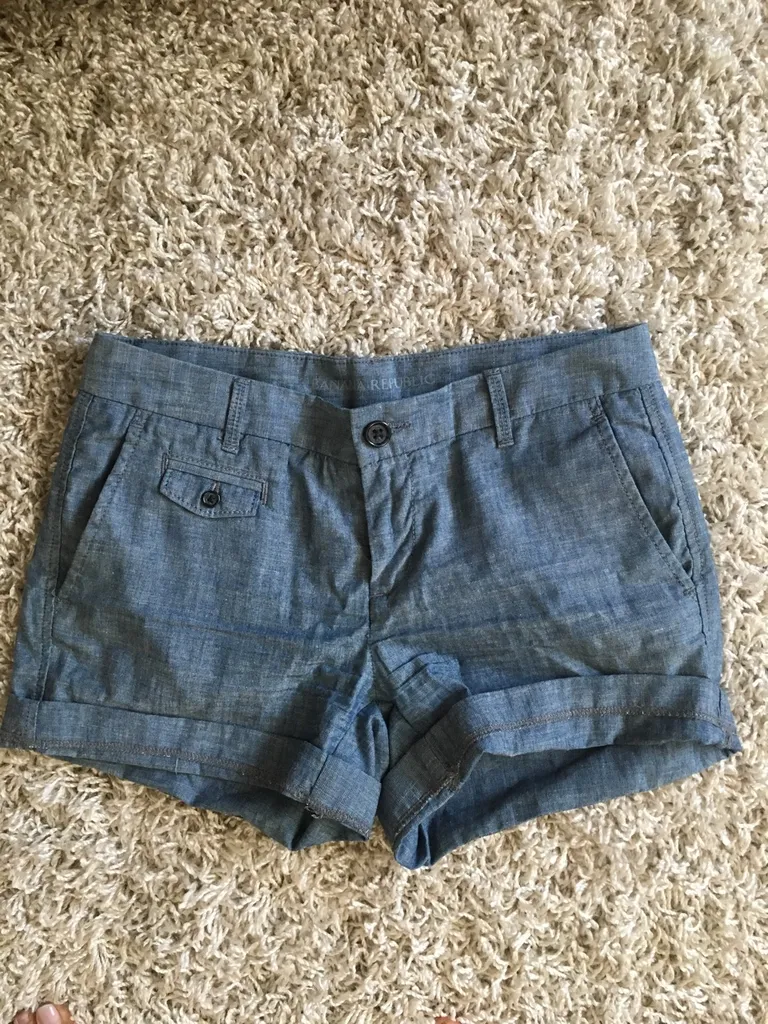 Banana Republic Shorts Small photo 1