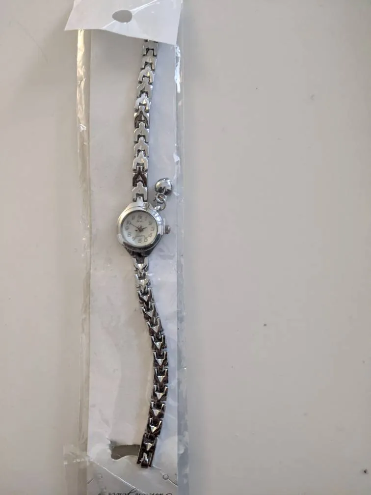 Wrist Watch photo 1