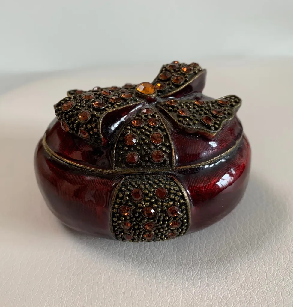 Jewelry/ Trinket Box photo 1