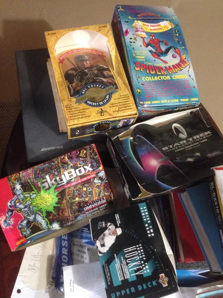 Empty Card Boxes from the 90s, Spider Man, Hockey, Star Trek photo 1