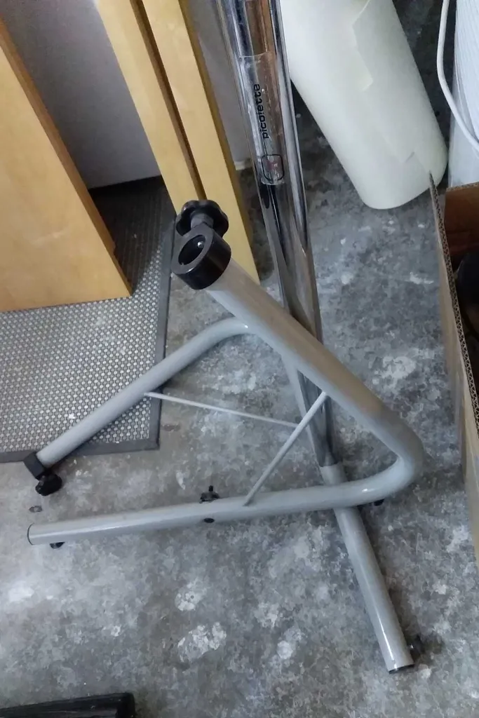 Drafting table photo 1