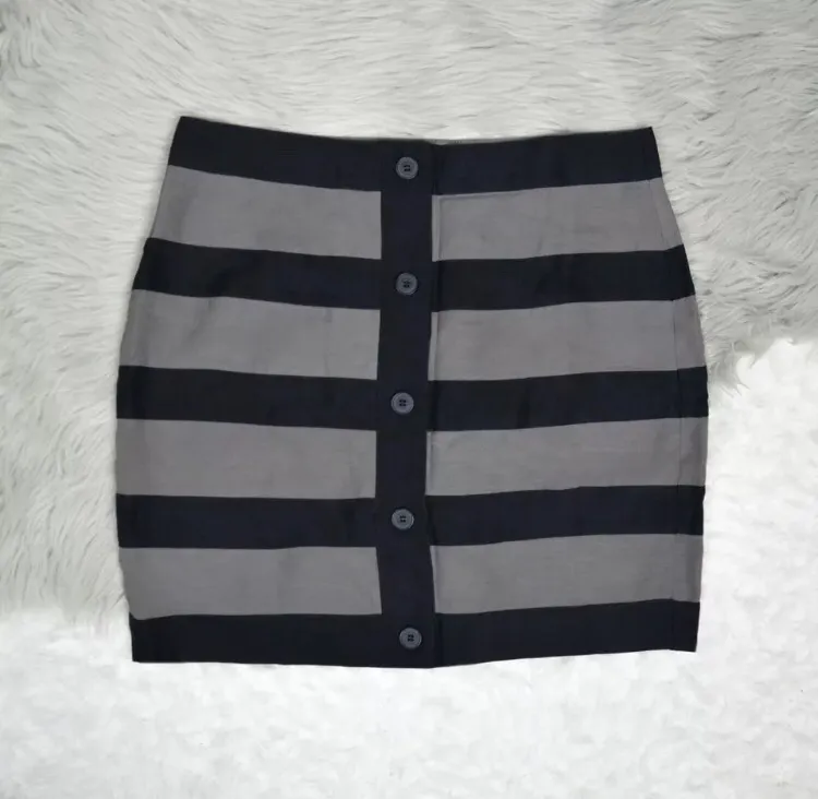 Club Monaco Lined Grosgrain Skirt photo 1