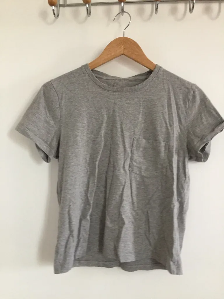 Grey Everlane T-shirt photo 1