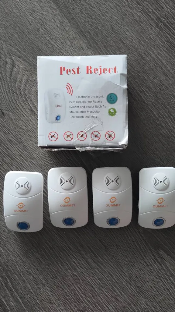 Pest Repellant Ultrasonic photo 1