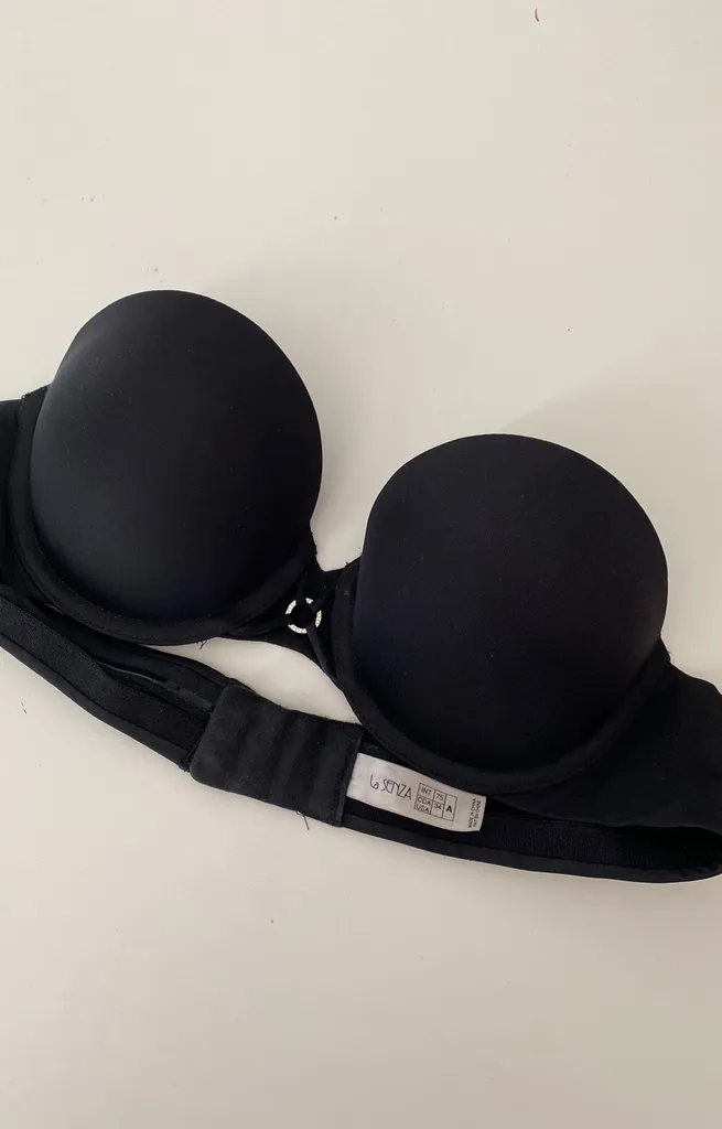 Padded Strapless Bra 34A photo 1