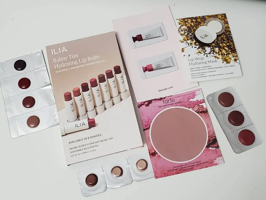 Make Up Samples photo 1