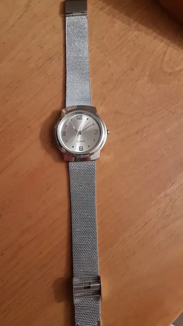 Silver Watch photo 1