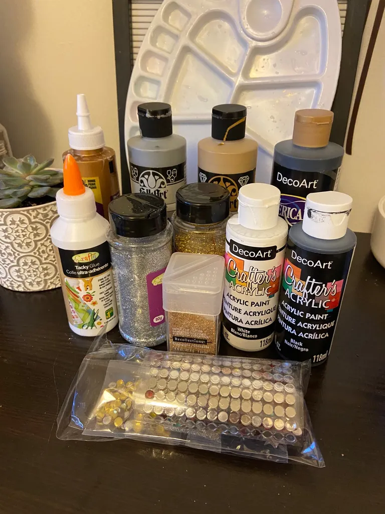 Art Supplies photo 1