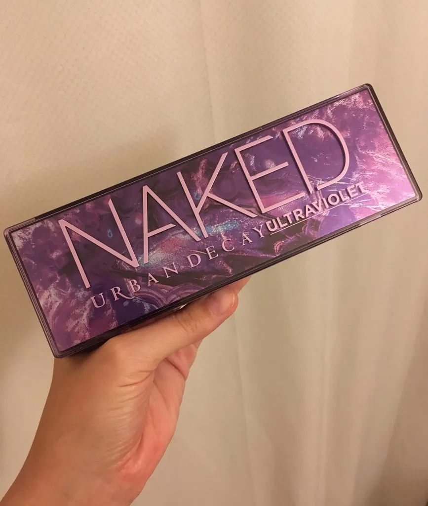 Urban Decay Ultraviolet Palette photo 1