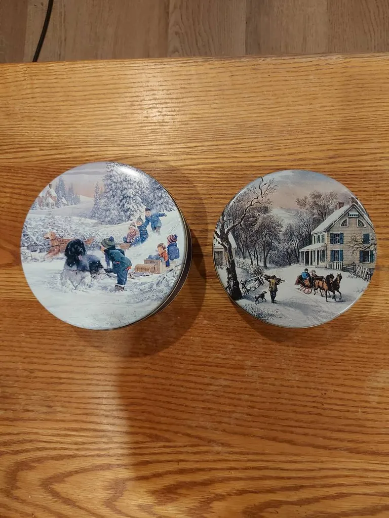 Decorative Tins photo 1