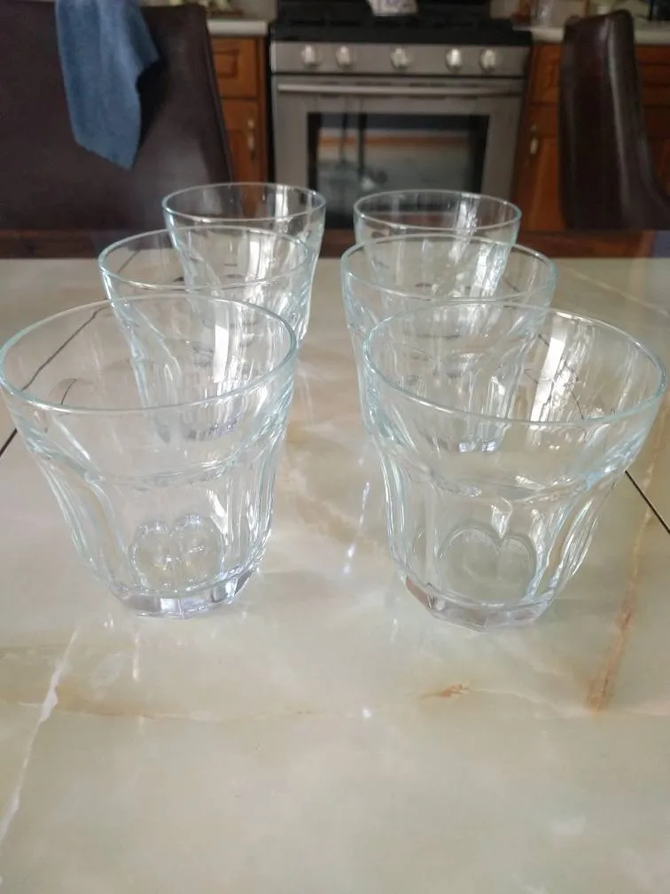 6 Glass Cups photo 1