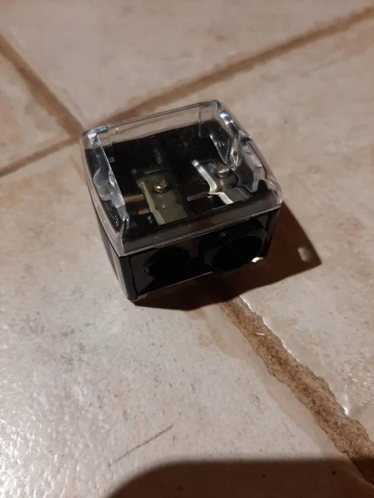 Eye Pensil Sharpener photo 1
