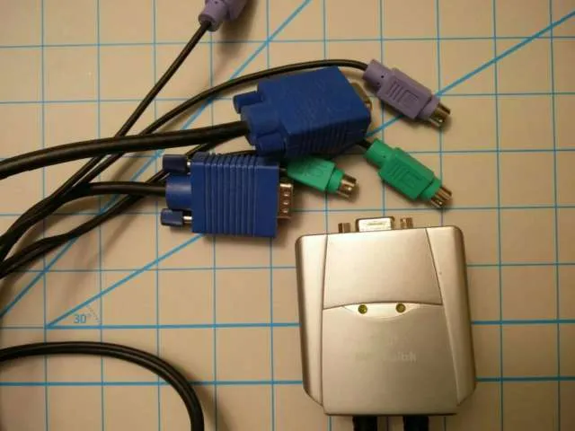 2 Port KVM (PS/2) Includes VGA Cable photo 1