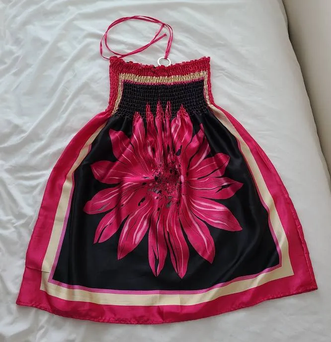 Satiny Flower Dress / Top (M) photo 1