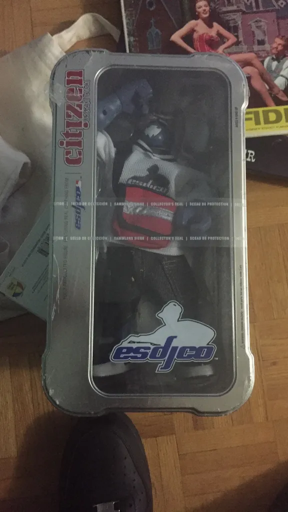 Reducing Figurine photo 1