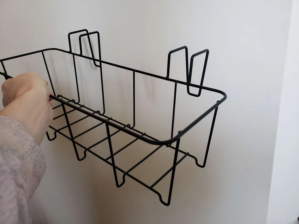 Ledge or door basket photo 1