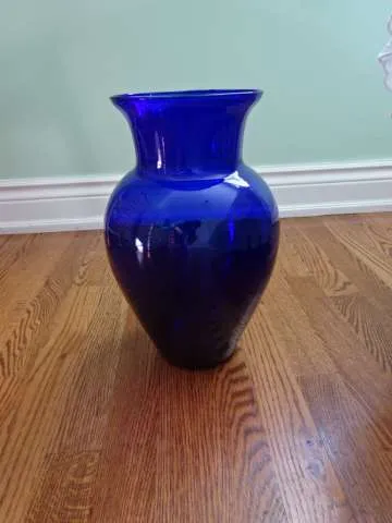 Blue Vase photo 1