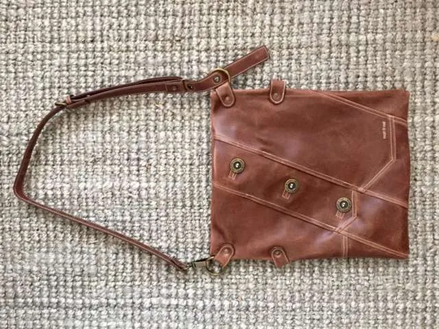 Matt&Nat Slim Profile Purse photo 1