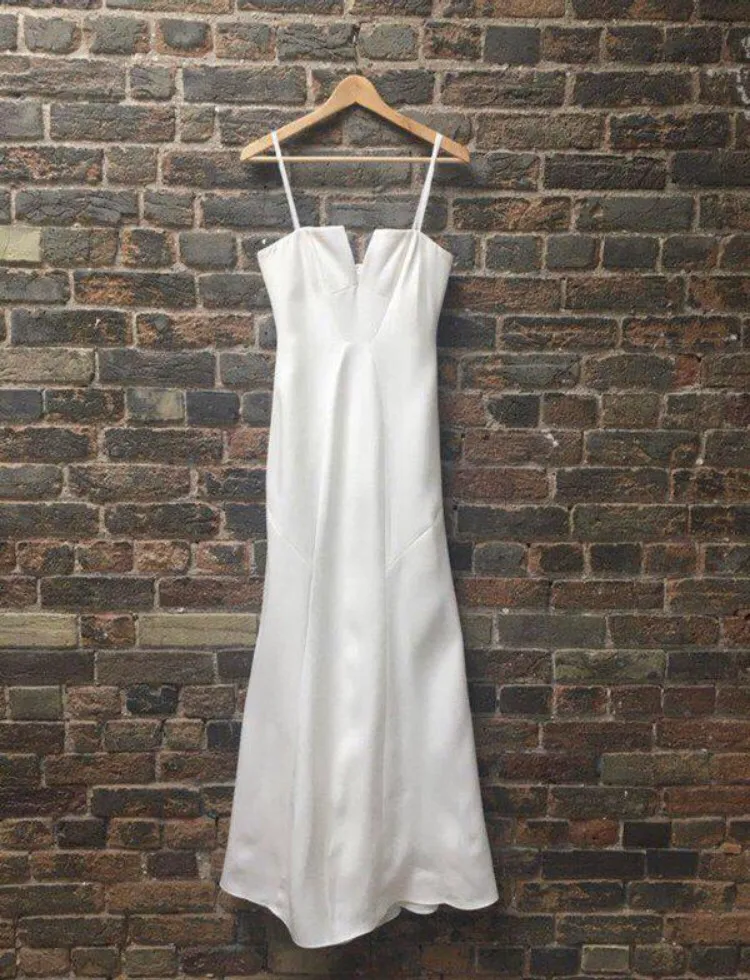 BNWT White Strapless Gown photo 1