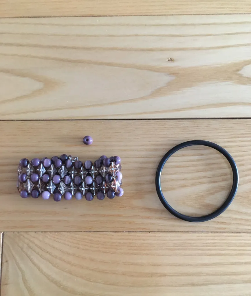 🆓 Bracelets photo 1