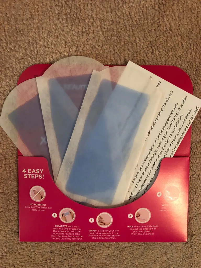 6 New Veet Easy Gel Wax Strips For Sensitive Skin photo 1