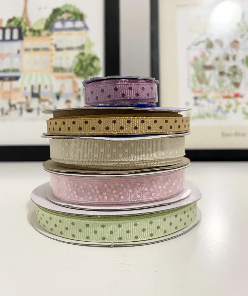 Dotted Ribbon - Crafts photo 1