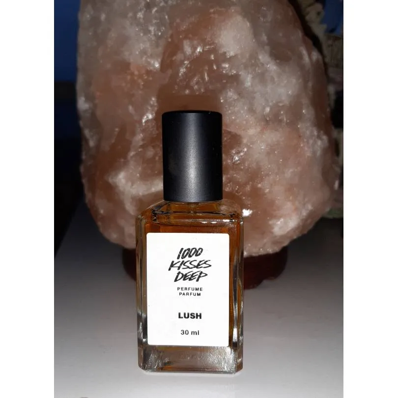 Lush Perfume 1000 Kisses Deep 30ml photo 1