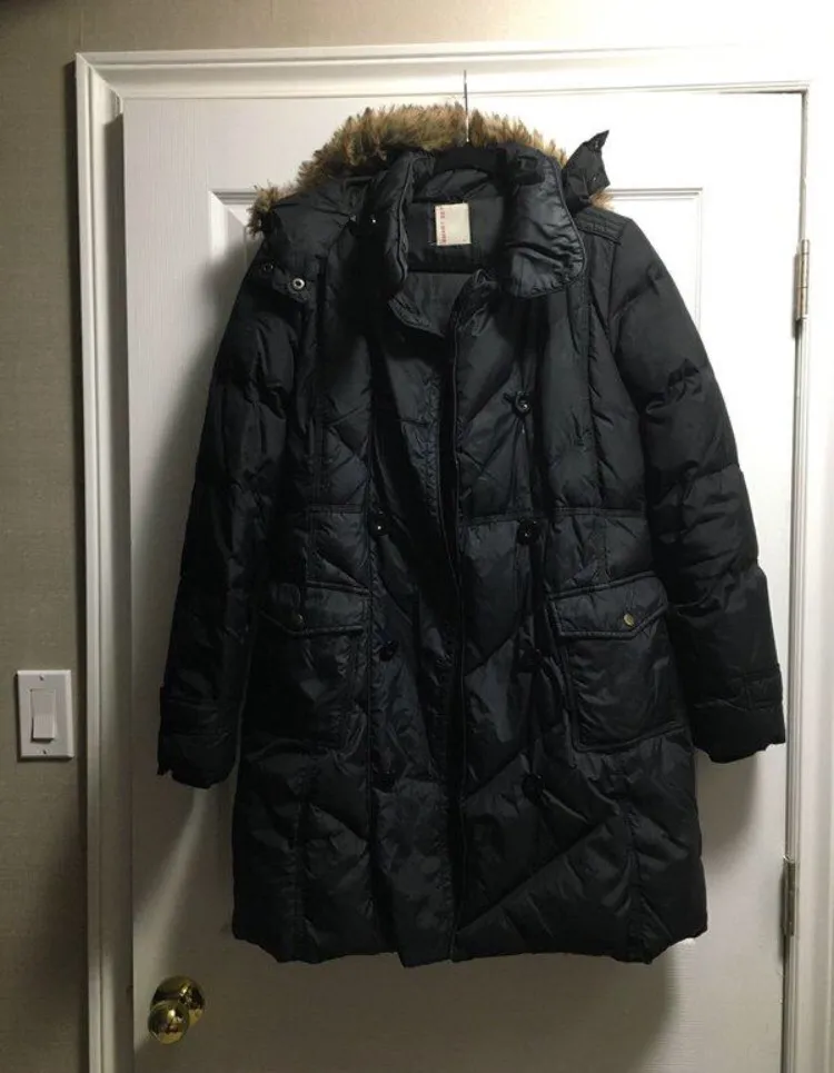 The Perfect Winter Puffer Coat Small photo 1