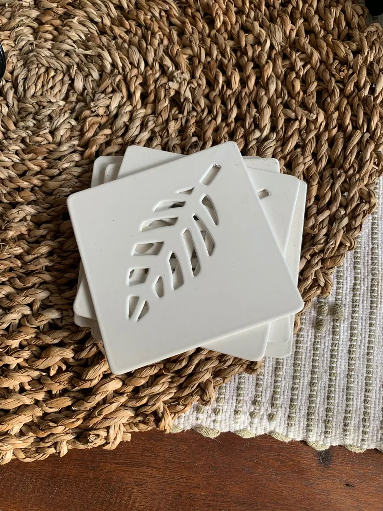 set of 5 metal coasters photo 1