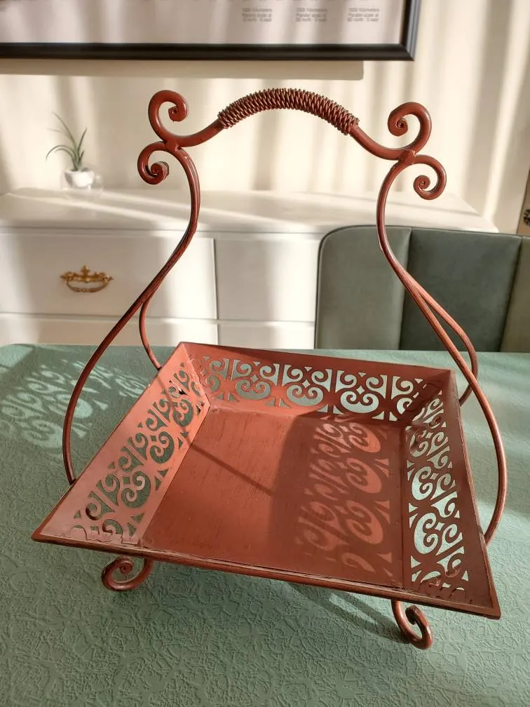 Metal Basket / Decorative Display photo 1