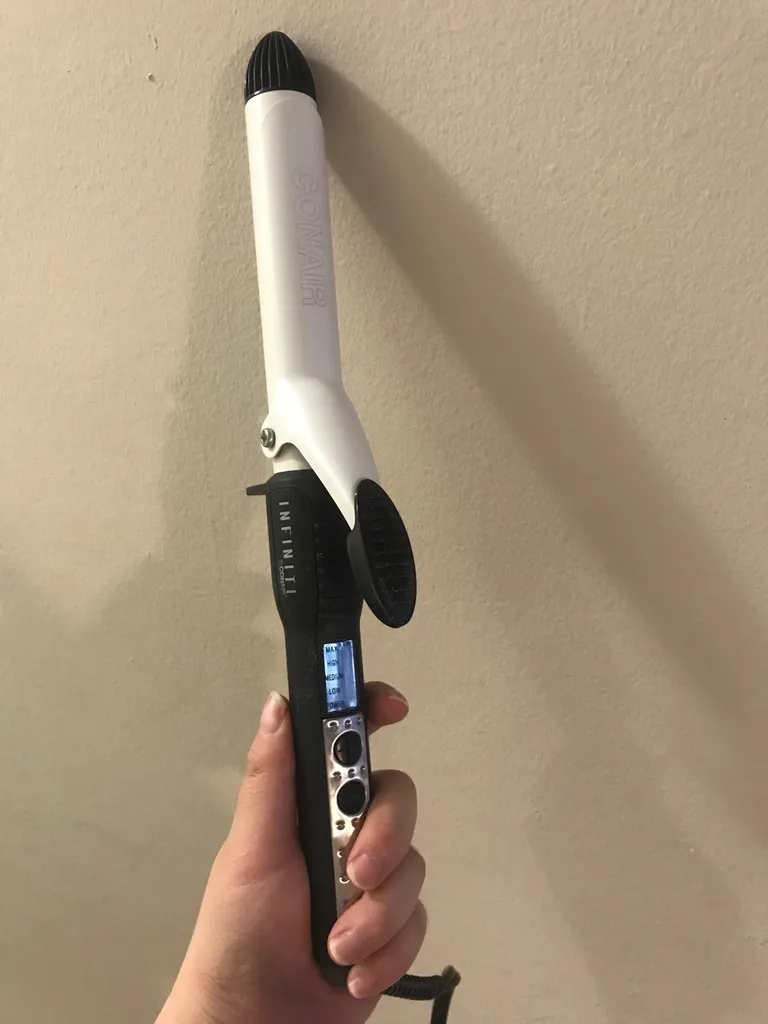 Conair 1 Inch Curling Iron photo 1