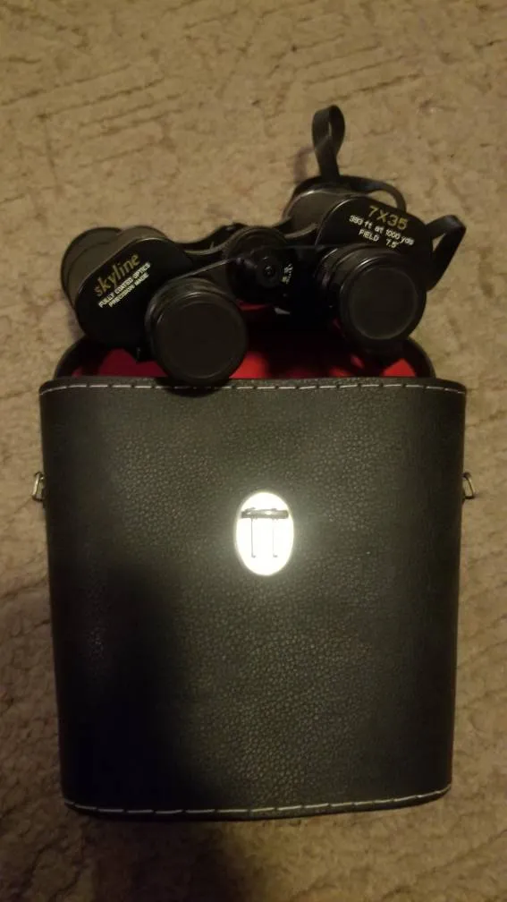 Binoculars photo 1