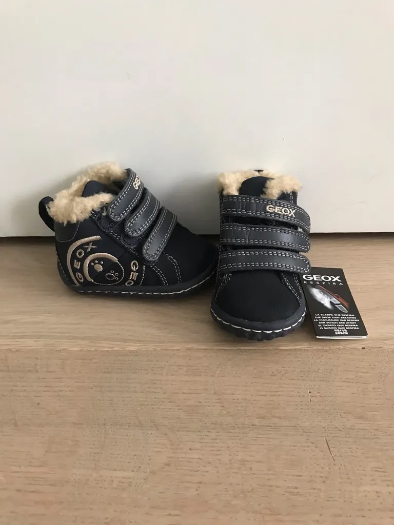 Brand New Geox Baby Shoes - Size 2 photo 1