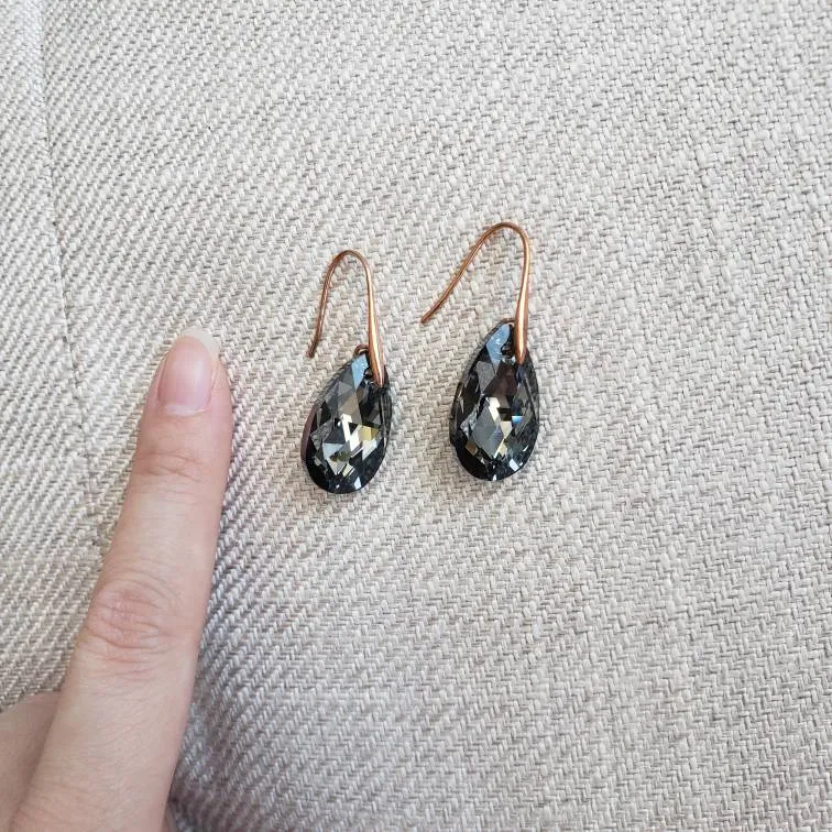 Swarovski Elements Earrings photo 1