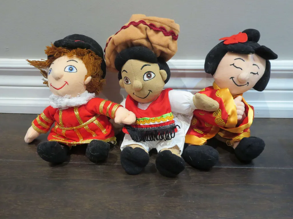 It's a Small World Plush (Vintage) photo 1