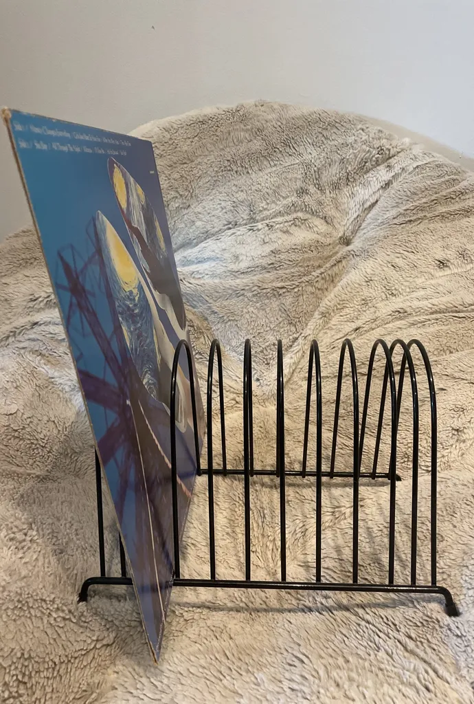 Record Holder photo 1