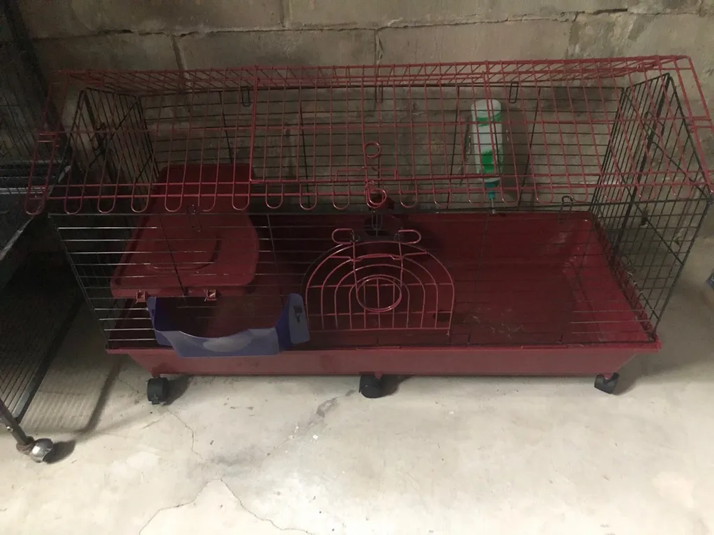 Pet Cage And Accessories photo 1