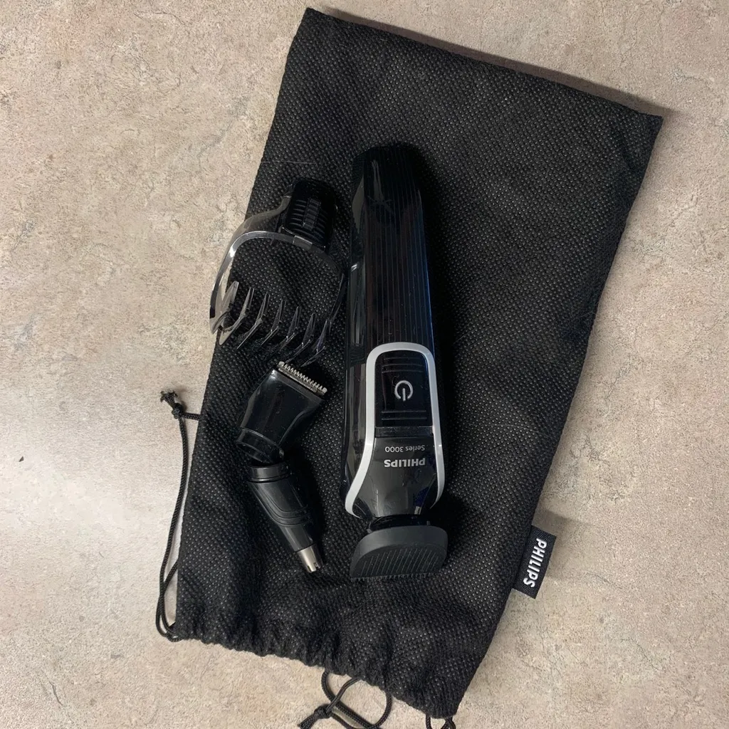 Phillips Razor / Beard Trimmer photo 1